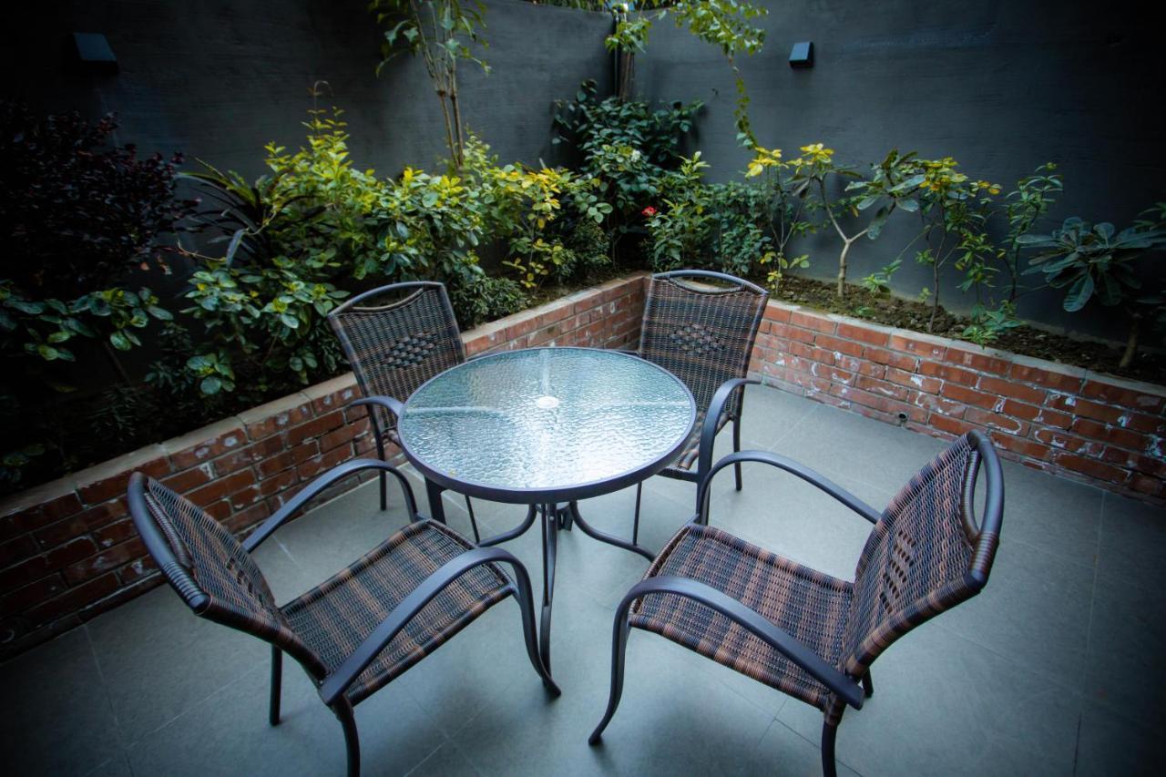 The Elite Residence Dhaka Extérieur photo