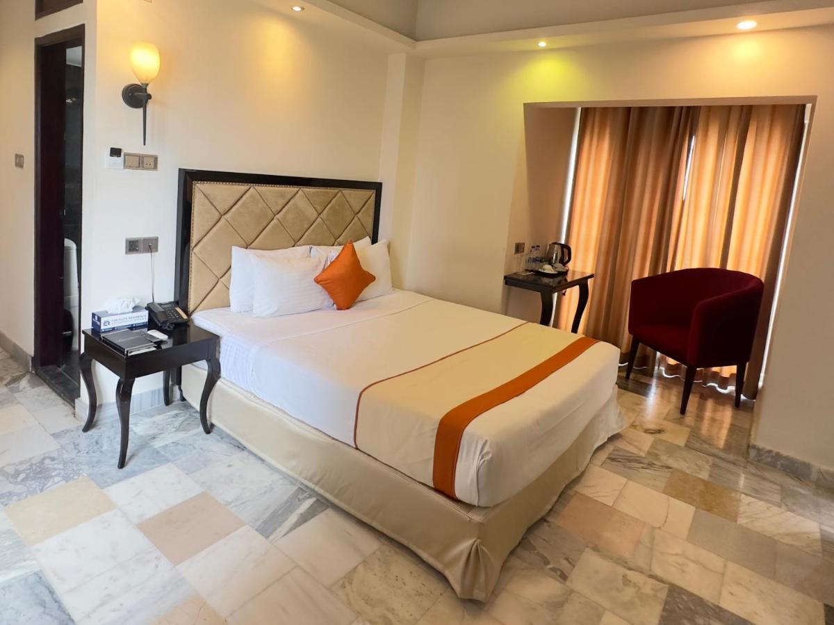 The Elite Residence Dhaka Extérieur photo